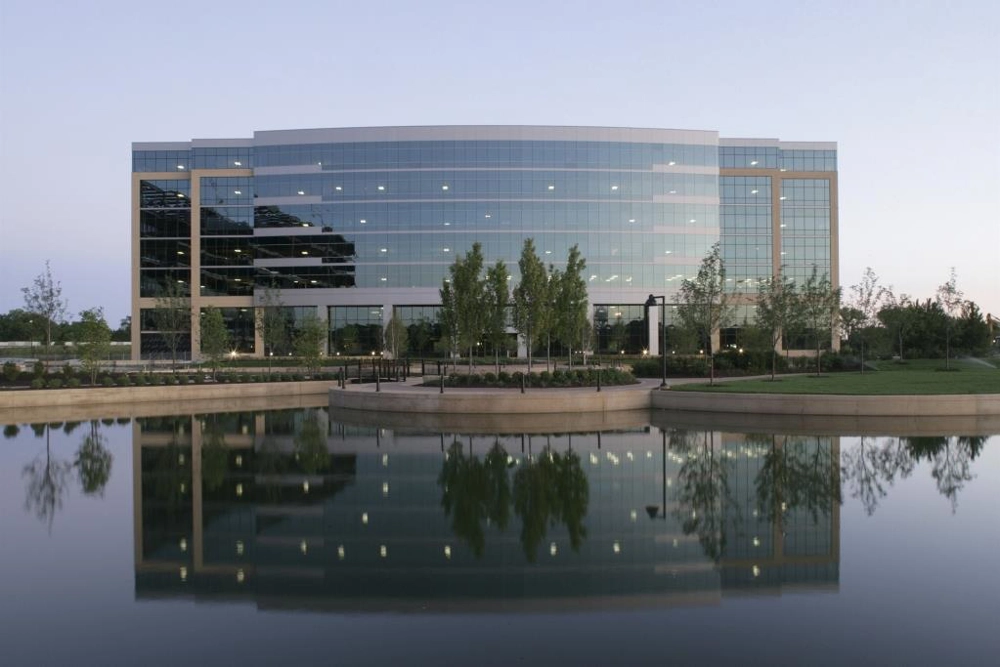 Excelsior Crossings, suburban office campus, suburban office development
